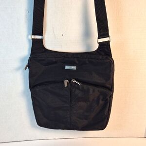 Baggallini- black crossbody bag with 2 front pockets